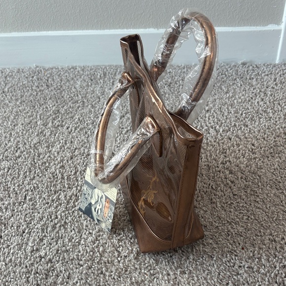 Guess Women's Brown Mesh small Tote bag - Picture 4 of 5